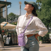 Torba na ramię antykradzieżowa Pacsafe GO - lawendowa