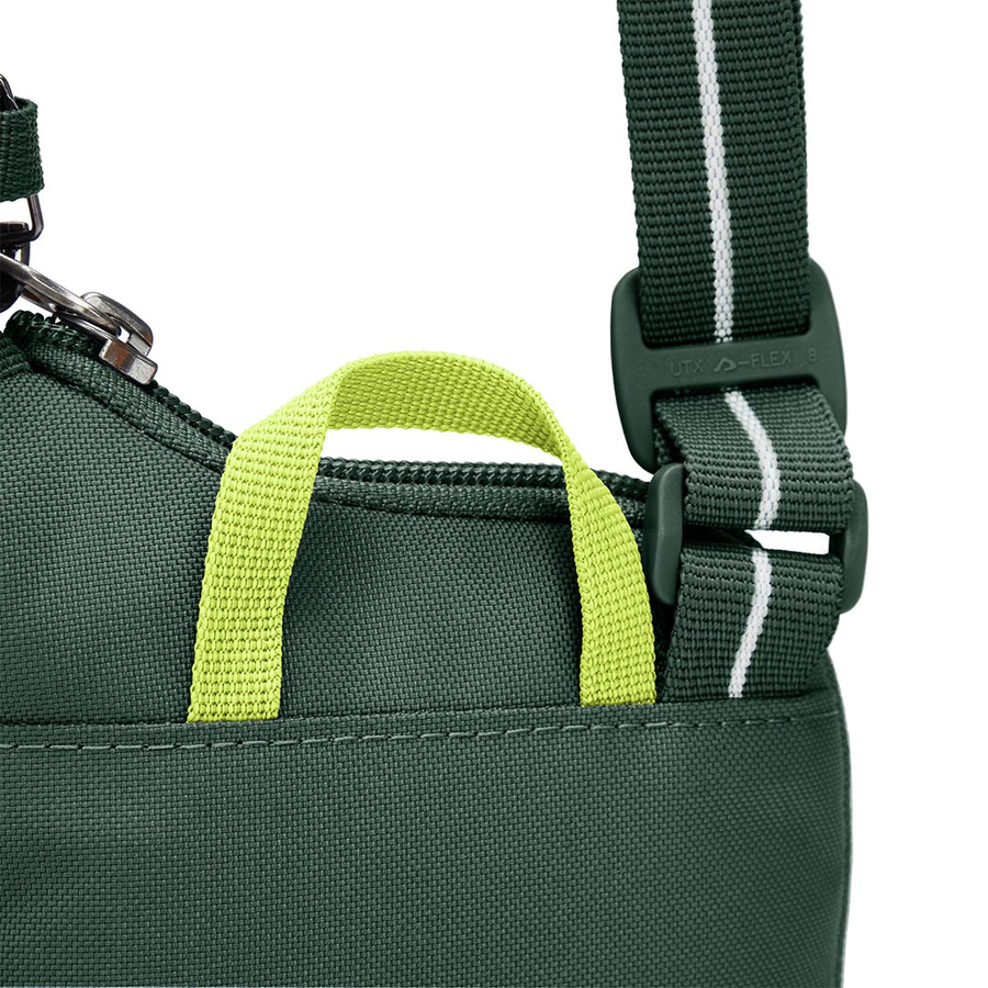 Torba na ramię antykradzieżowa Pacsafe GO - zielona