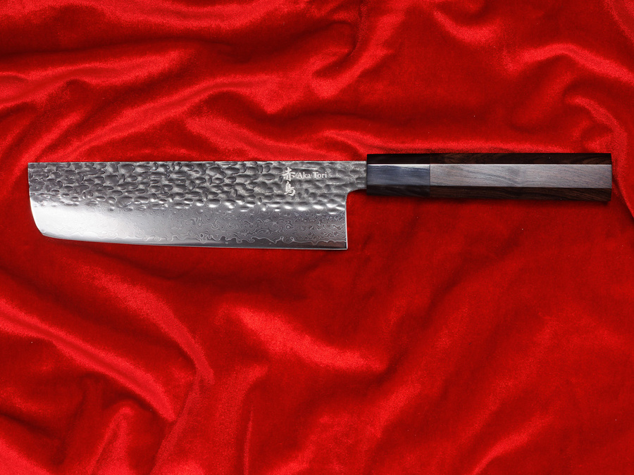 Nóż Nakiri do warzyw Aka Tori ze stali damasceńskiej 7" - Tokyo Black