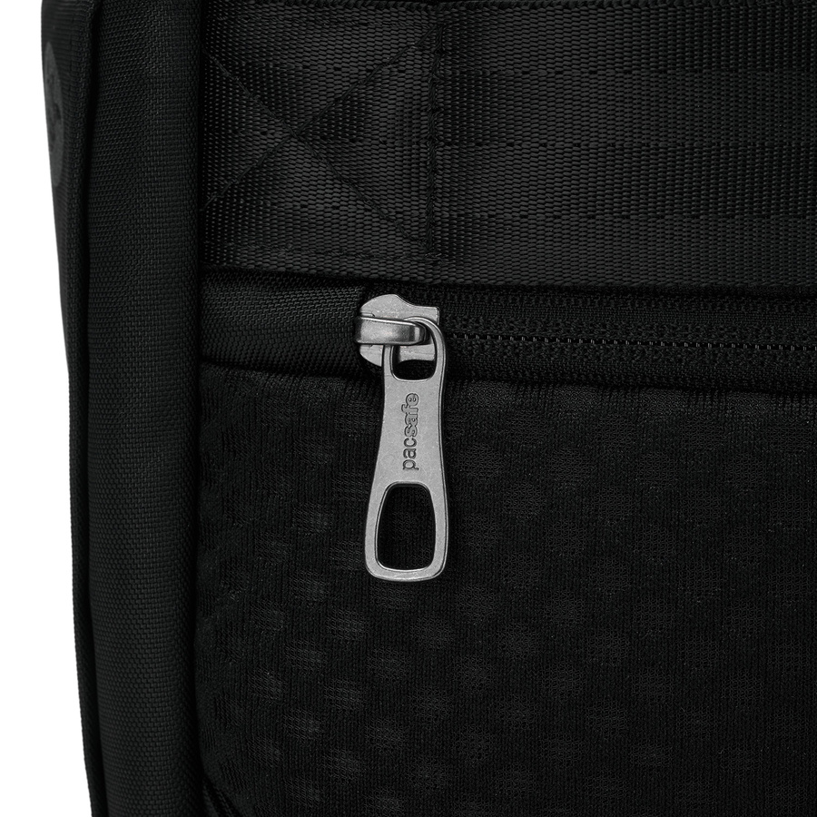 Plecak turystyczny antykradzieżowy na laptopa Pacsafe V 26 l - czarny