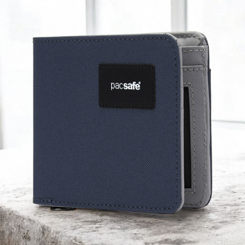 Portfel antykradzieżowy mały RFID Pacsafe - granatowy