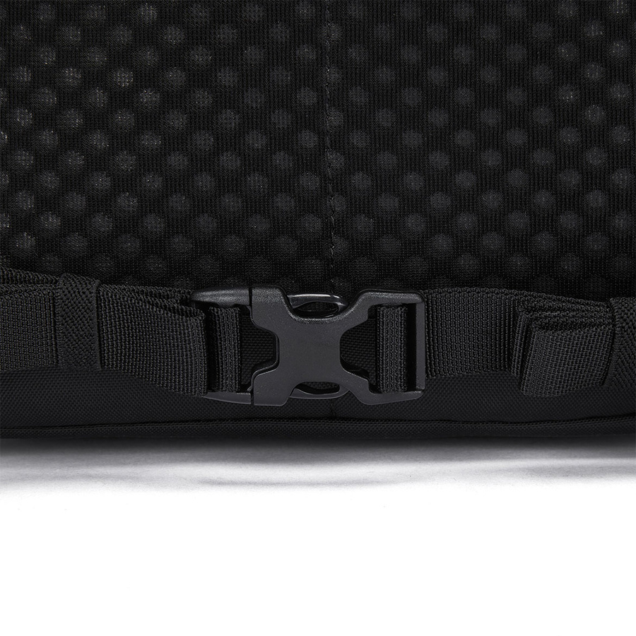 Plecak na laptopa antykradzieżowy Pacsafe Vibe 20L czarny