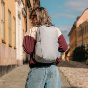 Plecak turystyczny antykradzieżowy na laptopa Pacsafe Vibe 24 l - Szary
