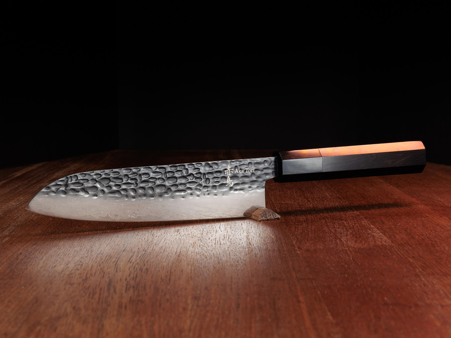 Aka Tori Tokyo Black - Nóż Santoku ze stali damasceńskiej 7"