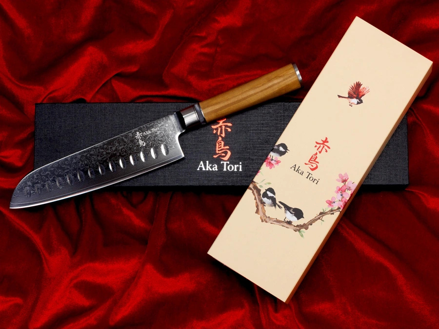 Nóż Santoku z grawerem Aka Tori ze stali damasceńskiej 7" - Kyoto Olive
