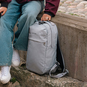 Plecak na laptopa antykradzieżowy Pacsafe Vibe 20L szary