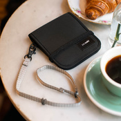 Portfel antykradzieżowy męski mały RFID Pacsafe V100 - czarny