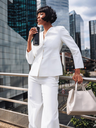 Kubek termiczny Contigo West Loop 3.0 470ml - Buldog Francuski - Czarny Mat