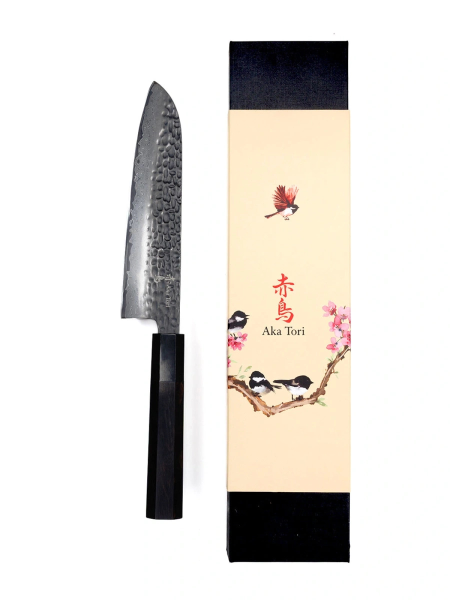 Nóż Santoku z grawerem Aka Tori ze stali damasceńskiej 7" - Tokyo Black