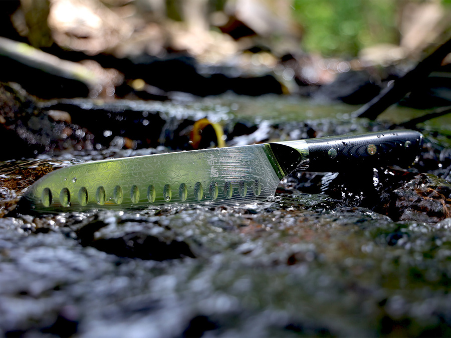 Aka Tori Osaka Pro - Nóż Santoku ze stali damasceńskiej 7"