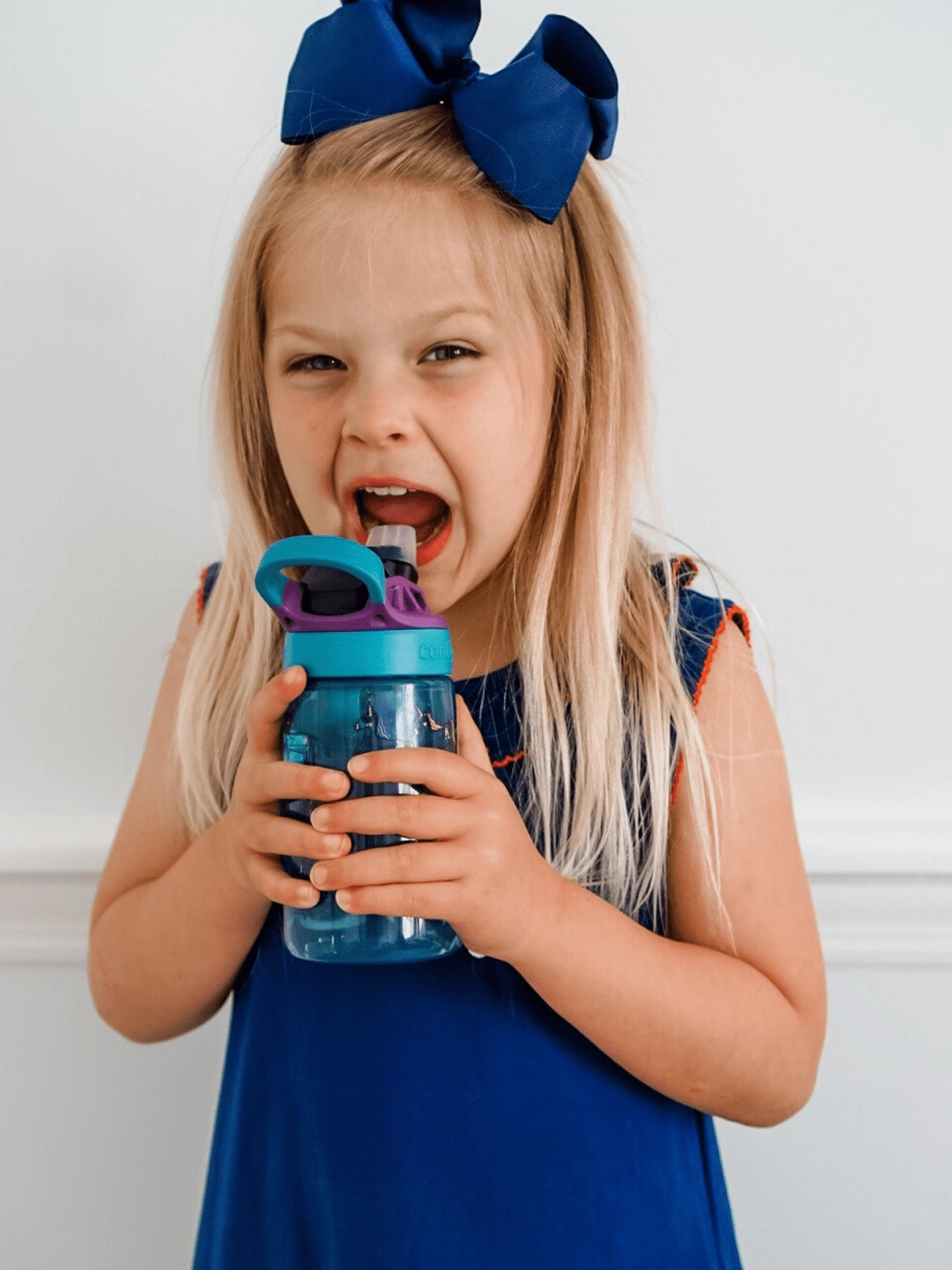 Bidon/ butelka dla dzieci Contigo Easy Clean wspierająca prawidłowy rozwój