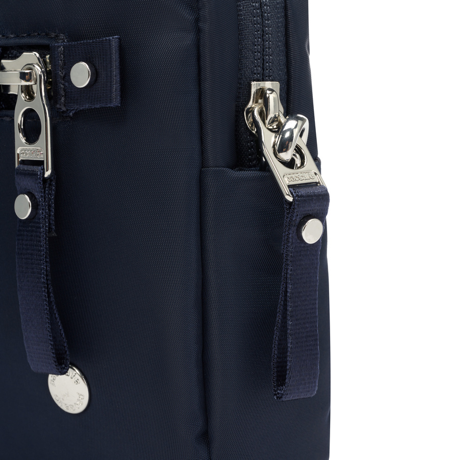 Torebka damska 3w1 antykradzieżowa Pacsafe W - granatowa