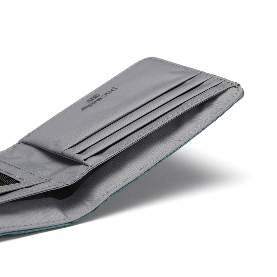 Portfel antykradzieżowy mały RFID Pacsafe - miętowy