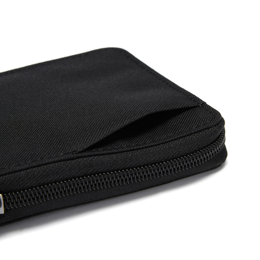 Portfel antykradzieżowy męski mały RFID Pacsafe - czarny
