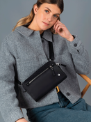 Torebka damska 3w1 antykradzieżowa  Pacsafe W - czarna